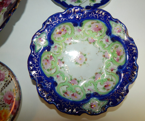 4 Vintage Ceramic Mismatched Blue Pink Gold Bowls Plates - Picture 4 of 7