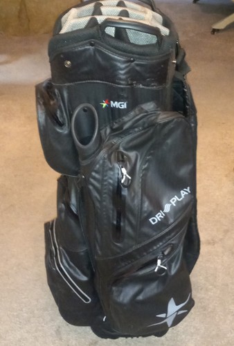 MGI Dry Play Golf Bag Great Used Condition  - Picture 4 of 5