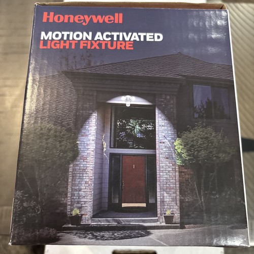 Honeywell NK0000B20610 Dusk to Dawn Motion Activated Light Fixture White - Picture 2 of 5