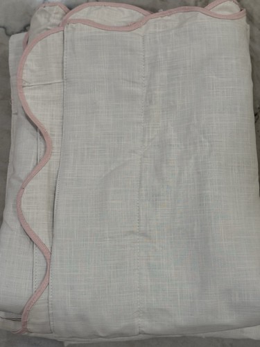 West Elm Kids Ripple Scallop Blackout Curtains 48 x 96 Peach Read  Set/2 - Picture 2 of 7