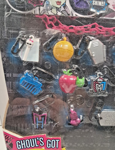 Lot de breloques Monster High Ghouls Got - Photo 8/12