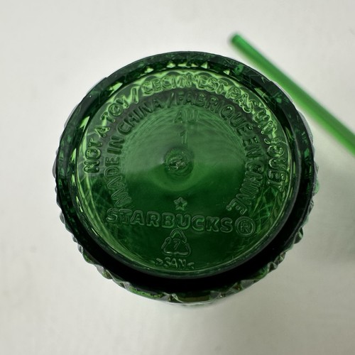 Starbucks 2024 Wicked Emerald City Cold Cup Keychain - Green Limited Edition - Picture 6 of 7