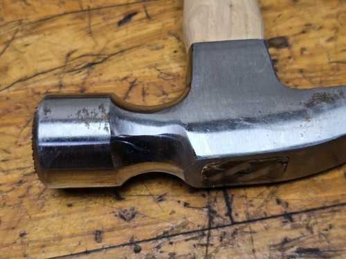 Vintage NOS Vaughan 707M 32oz Pittsburgh Steel Framing Hammer Checkered Face - Picture 9 of 10