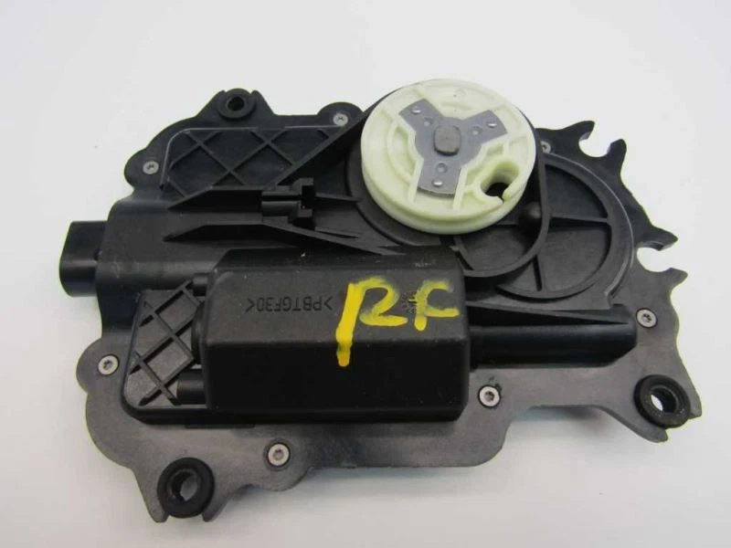 2004 2008 audi a8 s8 right passenger front door assist latch close motor power - Imagem 4 de 4