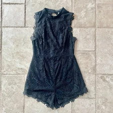 NWT Francesca's Black Intricate Lace Romper sleeveless with open back - Size L