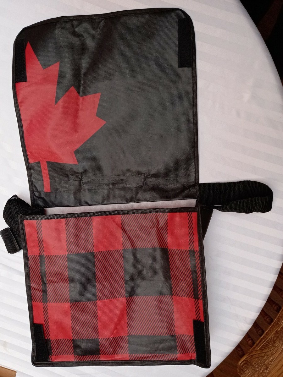 Roots Canada Red Black Beaver Crossbody Messenger Bag EC Roots Canada Red Black Beaver Crossbody Messenger Bag EC