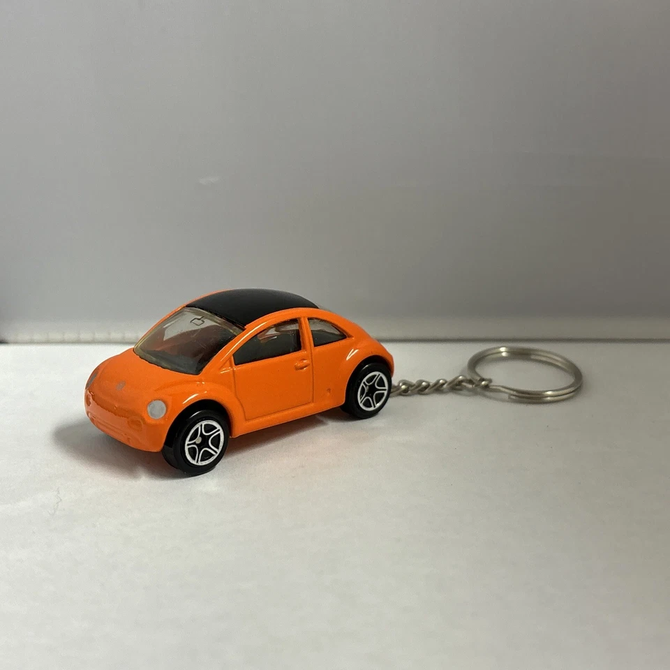RARE KEY CHAIN ORANGE VW VOLKSWAGEN NEW BEETLE CUSTOM LIMITED EDITION 1998-2011 - Image 2 of 2
