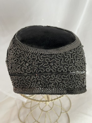 Sombrero retro vintage de lentejuelas negras con cuentas aleta iglesia Cloche pastillero años 50 60 - Imagen 4 de 12