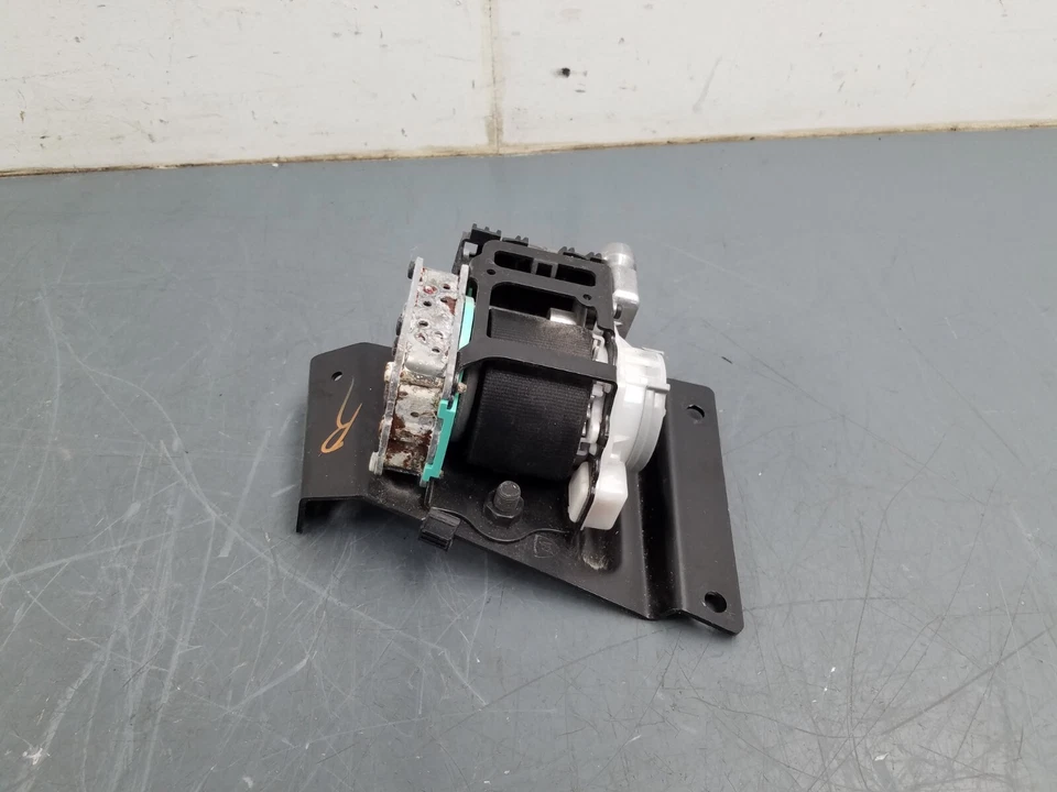 Cinturón de seguridad derecho Lamborghini Aventador 2015 12-16 - bloqueado #3666 M7 Foto 3 de 4