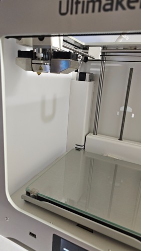 Impresora 3D Ultimaker 2+ Connect - Imagen 6 de 16