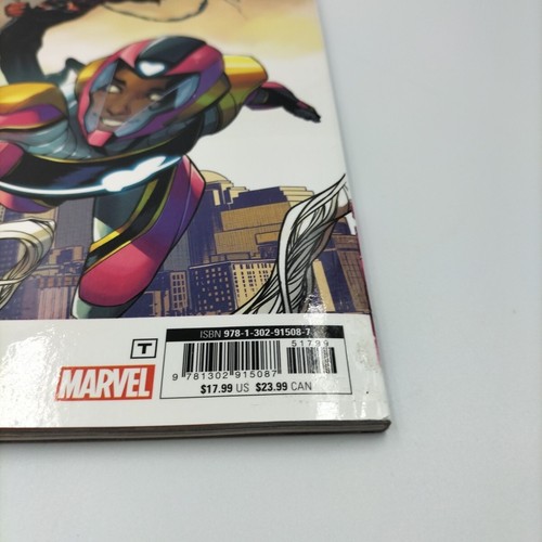 Ironheart Vol. 1 Those With Courage Marvel Comics TPB Graphic Novel - Foto 3 di 5
