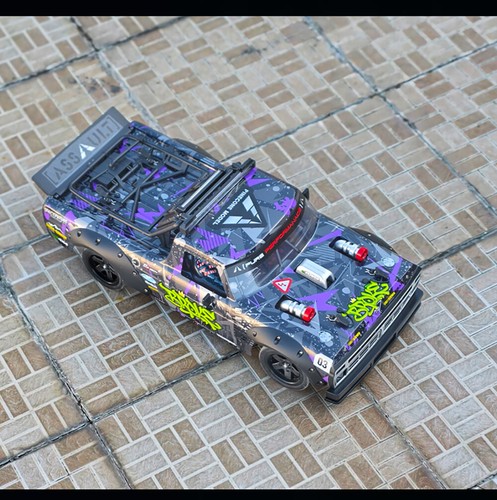 SG-1006 Highway Drifting Pickup 1/10 Brushless 4WD Remote Control 70km/h RC Car - Picture 24 of 26