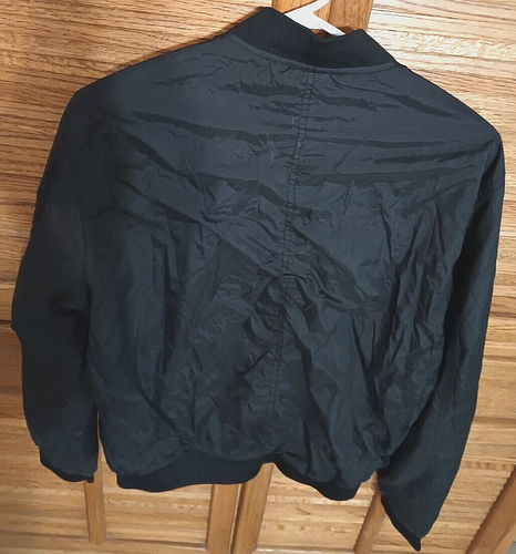 Chaqueta de bombardero mediana negra con cremallera completa LOGG H&M Label of Graded Goods para hombre - Imagen 2 de 5