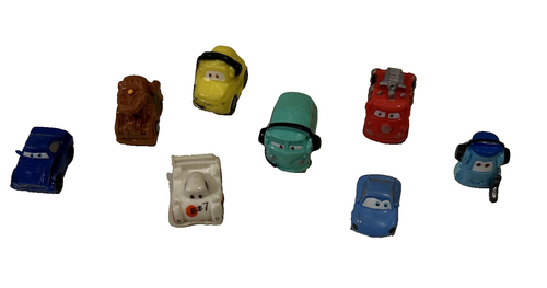 Squinkies Disney Pixar Cars Mini Gummi Figuren Menge 8 kleine Spielzeuge