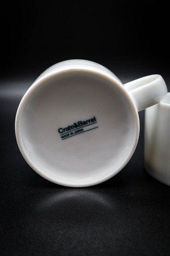 2 tazze da caffè bianche Crate & Barrel Maison tazze da tè bianche 8 oz fondo piatto Giappone - Foto 6 di 6