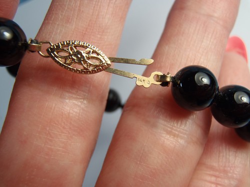 21.5" Long Strand Onyx 8mm Bead Necklace w 14k 6mm Gold Accent Bead & 14K Latch - Picture 5 of 18