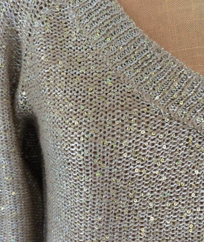 Weiche Umrandung Pullover Gold Beige Pailletten V Ausschnitt Tunika Glitzer Langarm XS - Bild 7 von 12