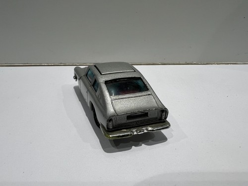 Husky Aston Martin DB5 James Bond, Corgi 1/64 - Imagen 8 de 18
