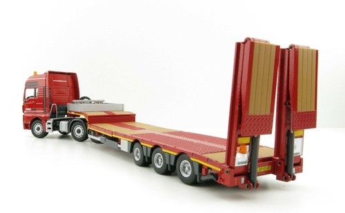Conrad 76230/0 MAN TGX XXL 6x2 with Nooteboom MCOS-48-03EB Semi Lowloader 1:50 - Picture 5 of 8