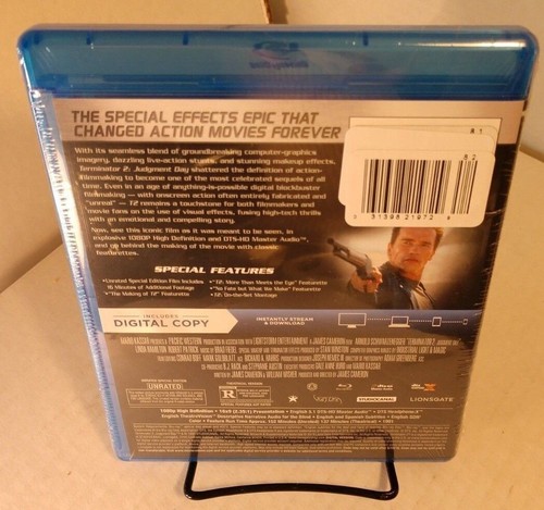 Terminator 2 (Blu-ray) Unrated Special Edition + Theatrical Cut-NEW (Sealed) - Picture 2 of 6