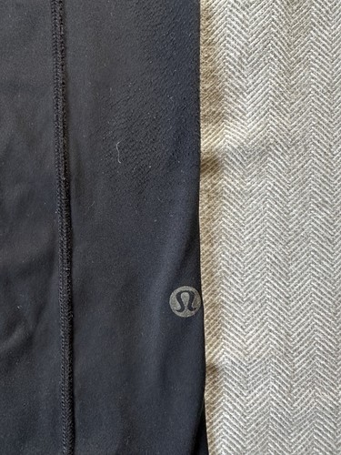 Lululemon Leggings Womans 4 Yoga Athlesiure Running Fit Black Gym - Picture 5 of 14