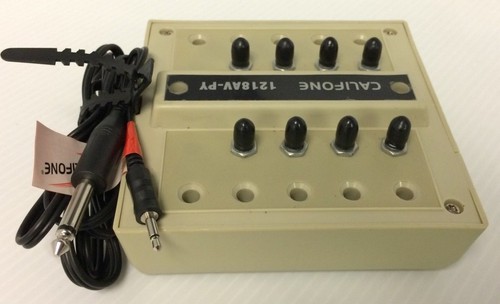 Califone 1218AV-PY 8-Position Mono Jackbox 1/4“ & 3.5mm Plugs - Picture 3 of 7