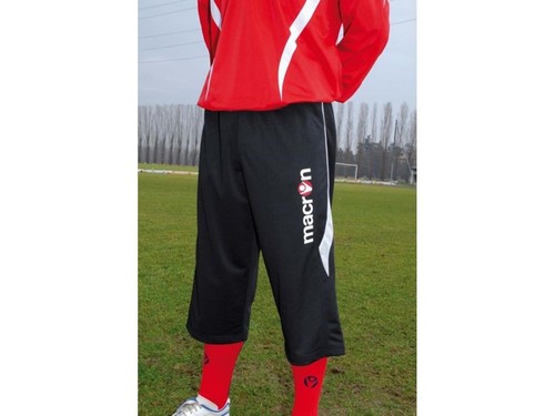 15 x MACRON CALIPH 34 TRAINING SHORTS SMALL 15 x MACRON CALIPH 34 TRAINING SHORTS SMALL