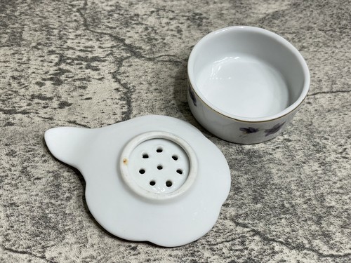 Vintage Hand Painted Tea Strainer & Drip Bowl Purple Floral Design Purple Pansys - Picture 4 of 7