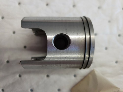 VINTAGE WISECO PISTON 177P6 SUZUKI 380 TRIPLE CYLINDER R.B. 293P6 - Picture 5 of 5