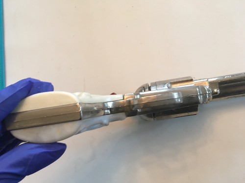 Vintage Stallion .45 cap gun -White grips Nichols 1950~ Works but drum get stuck - Picture 16 of 17