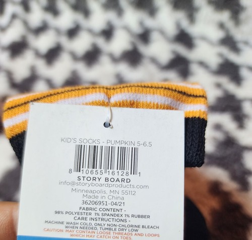 10 Pair of Halloween Socks. 5 Pairs size 5-6.5 / 5 pair  Size 7-8.5,  - Picture 8 of 9