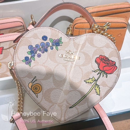 Bandolera Coach X Observed By Us Heart nueva con etiquetas en lona exclusiva con estampado CU373 - Imagen 3 de 16