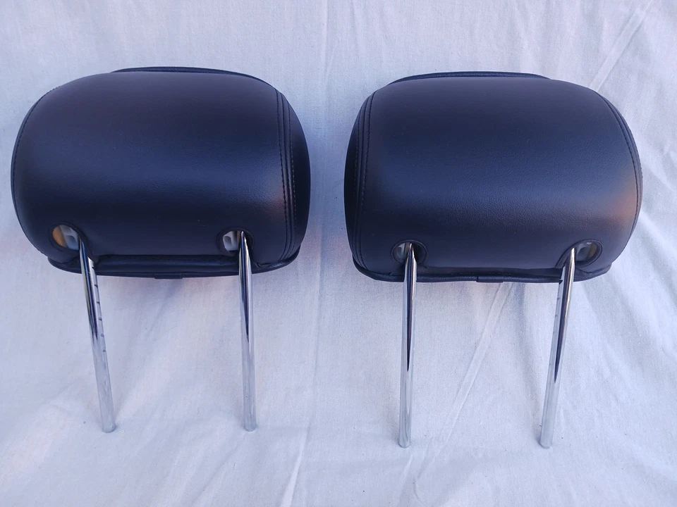 2003-2009 RANGE ROVER LAND ROVER OEM REAR HEADREST SET - Image 3 of 4