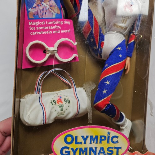 LOTTO 2 Barbie - Disney Doll Denim Outfit Topo 17058 Mattel ginnasta olimpica - Foto 8 di 16