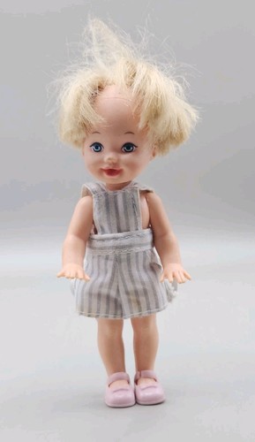 Mattel Barbie Lil Brother Tommy blonde Haare Overall Puppe - Bild 2 von 5