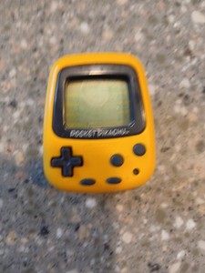 Nintendo Pocket Pikachu Yellow Pedometer Vintage 1998 Japan Working 