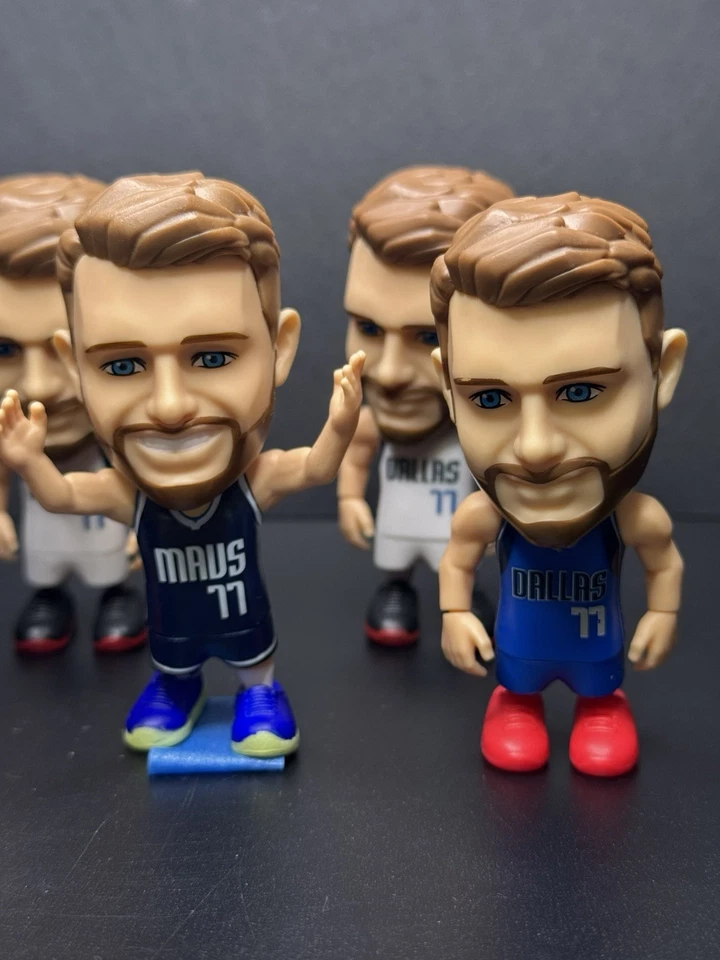 Luka Doncic ZURU NBA Ballers 5 Mavericks Foto 3 de 3