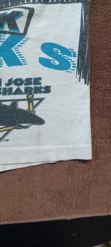 Vintage 1993 San Jose Sharks TAZ Hat Trick Warner Bros. All Over Two Sided XL - Picture 8 of 11