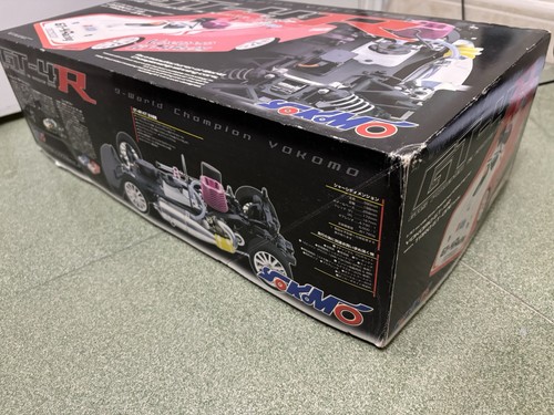 YOKOMO 1/10 R/C 4WD GP GT-4R RACING CAR WITH TARD GT-ONE BODY - Picture 4 of 18