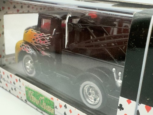 M2 Wild Cards 1956 Ford COE Tow Truck Wrecker, Black, WC05, 1:64, NIB - Picture 4 of 14