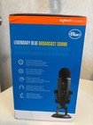 Blue Yeti Professional Multi-Pattern USB Condenser Microphone - Blackout — photo 2