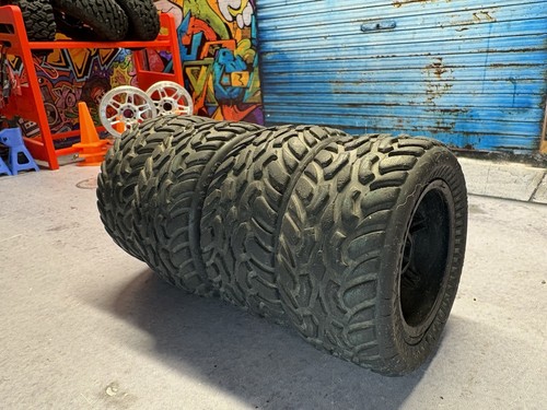 Pro-Line Racing Titus 2.2" Beadlock Wheels Dirt Hawg Tires RARE! For E Revo 1/16 - Picture 2 of 8
