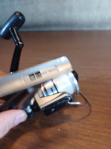 Vintage Daiwa EL1605X Long Cast Spinning Graphite Reel EXCELLENT CONDITION - Picture 5 of 10
