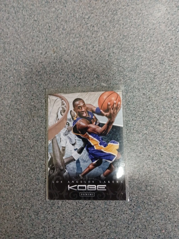 Kobe Bryant 2012 2013 Panini Anthology # 82 - Image 3 of 4