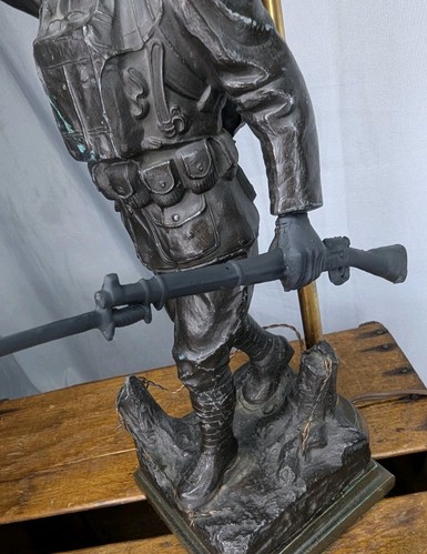 ANTIQUE WWI Spirit of the American Doughboy STATUE SCULPTURE LAMP US SOLDIER ART - Picture 11 of 23