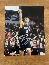 * CARTER BRYANT * signed 8x10 photo * ARIZONA WILDCATS * SAN ANTONIO SPURS * * CARTER BRYANT * signed 8x10 photo * ARIZONA WILDCATS * SAN ANTONIO SPURS *