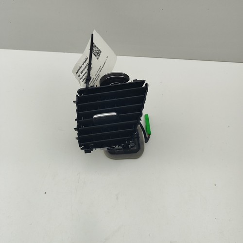 VOLVO XC90 MK2 Right Dashboard Air Vent 32219346 RHD 2024 31210372