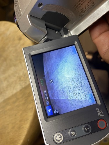 SONY Handycam DCR-SR42 Handheld 30GB HDD Camcorder Tested Works NO BATTERY Read - Picture 2 of 15