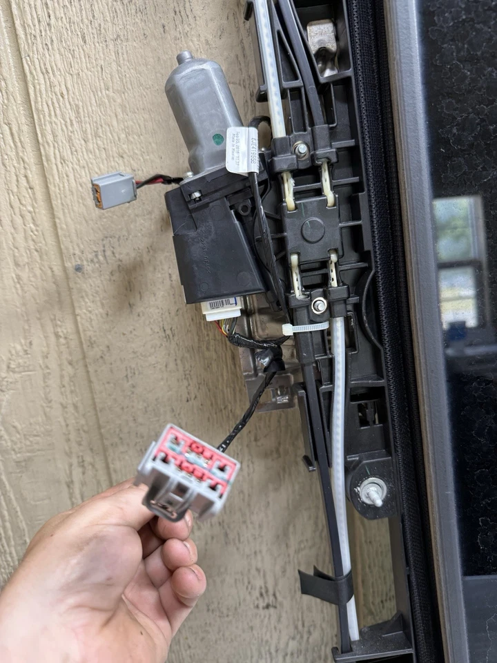 14-19 GMC Sierra Silverado 1500 Crew Cab Sunroof Assembly W/ Glass & Motor OEM — 第 3/4 张图片