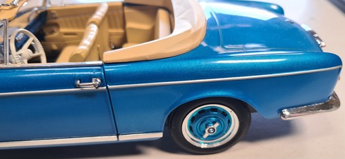 JADI/REVELL 1:18 - BMW 503 Cabriolet - Near Mint + Plinth & Case - Picture 19 of 23